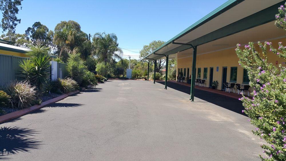 Carnarvon 4*